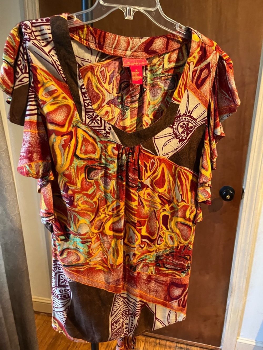 🎉Source Unknown Multicolor Abstract Flutter Sleeve Blouse - Picture 1 of 3